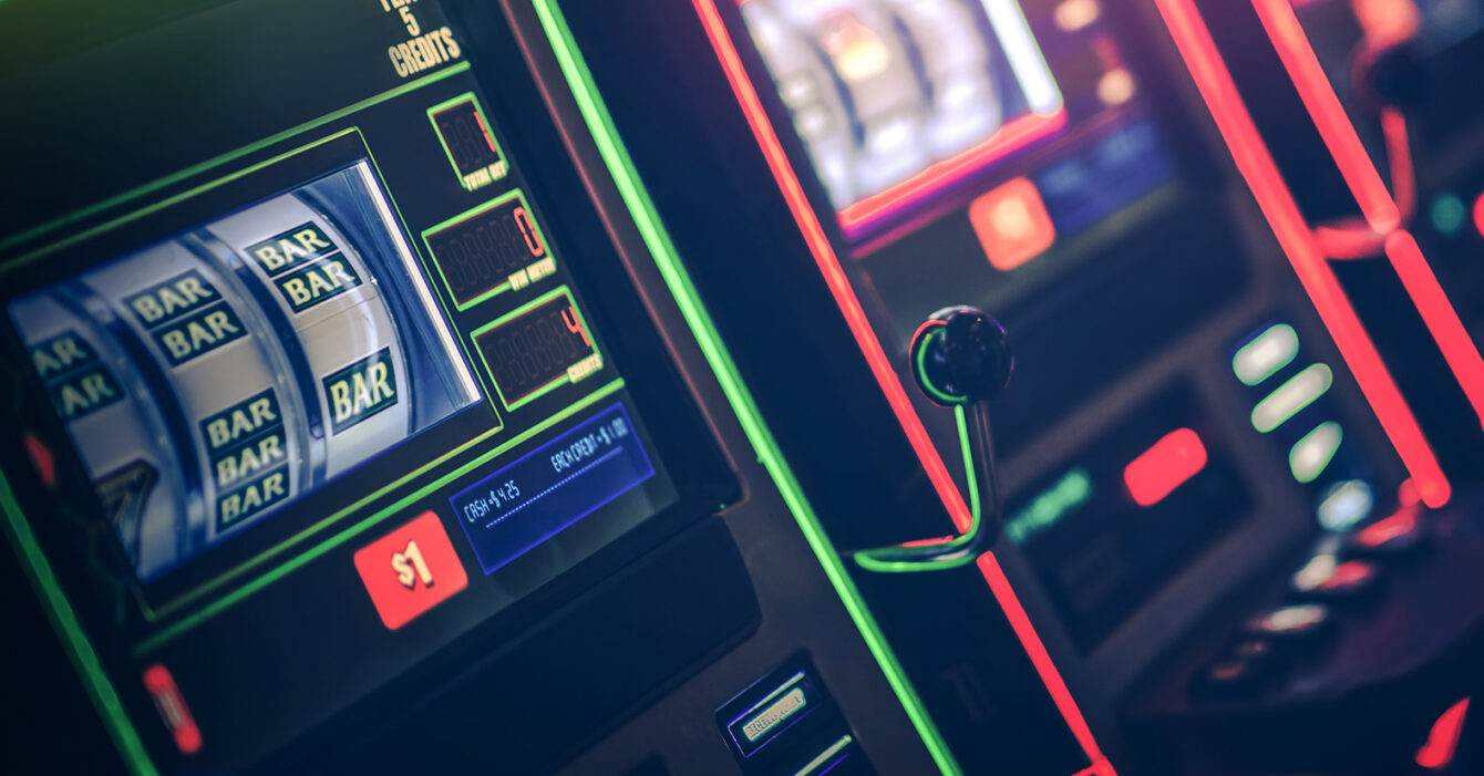 atronic slot machine lux aeterna